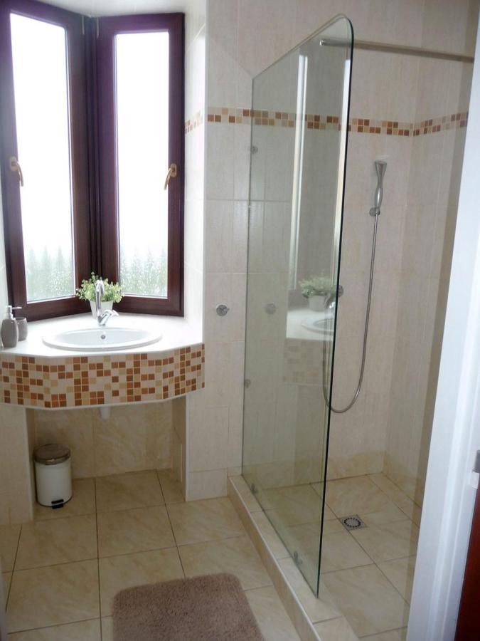 Ubytovanie City Apartman Trencianske Teplice Exterior photo